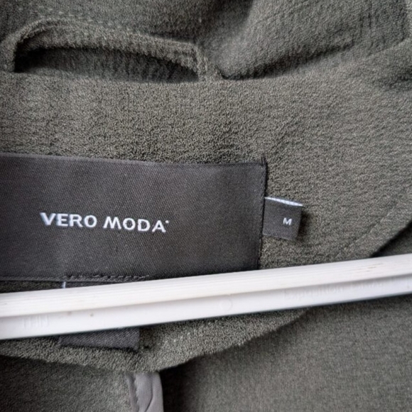 Vero Moda Jacket - Picture 2 of 3
